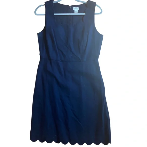 navy scalloped dress perfect for any semi dressy occasion size